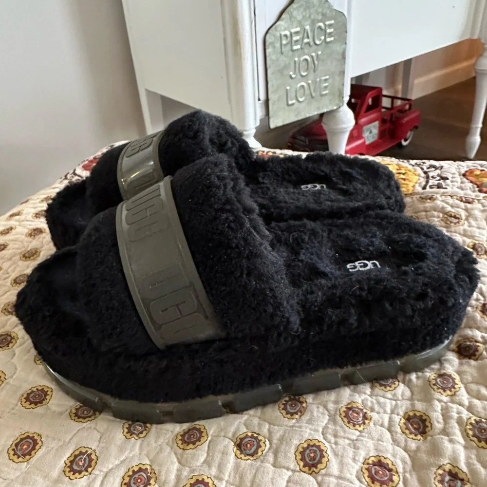 ugg 1131971
